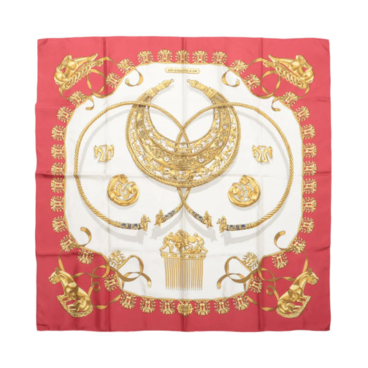 Hermès Carré 90 „LES CAVALIERS D'OR“ Schal aus 100 % Seide in Rot