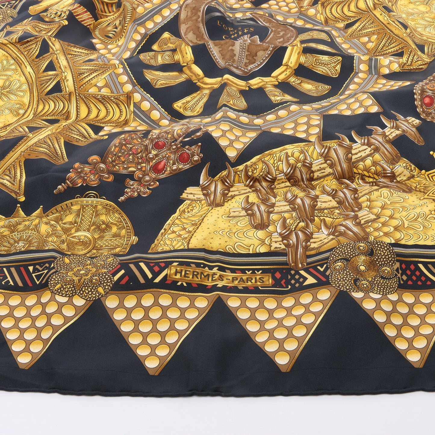 Hermès Carré 90 "L'OR DES CHEFS" 100% Silk Scarf in Black
