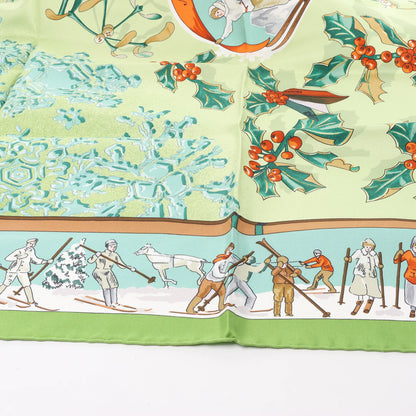 Hermès Carré 90 „Neige d'Antan“ Seidentaschentuch in Grün