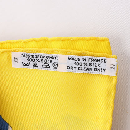 Hermès Carré 90 "PAVOIS" 100% Seidenschal in Gelb