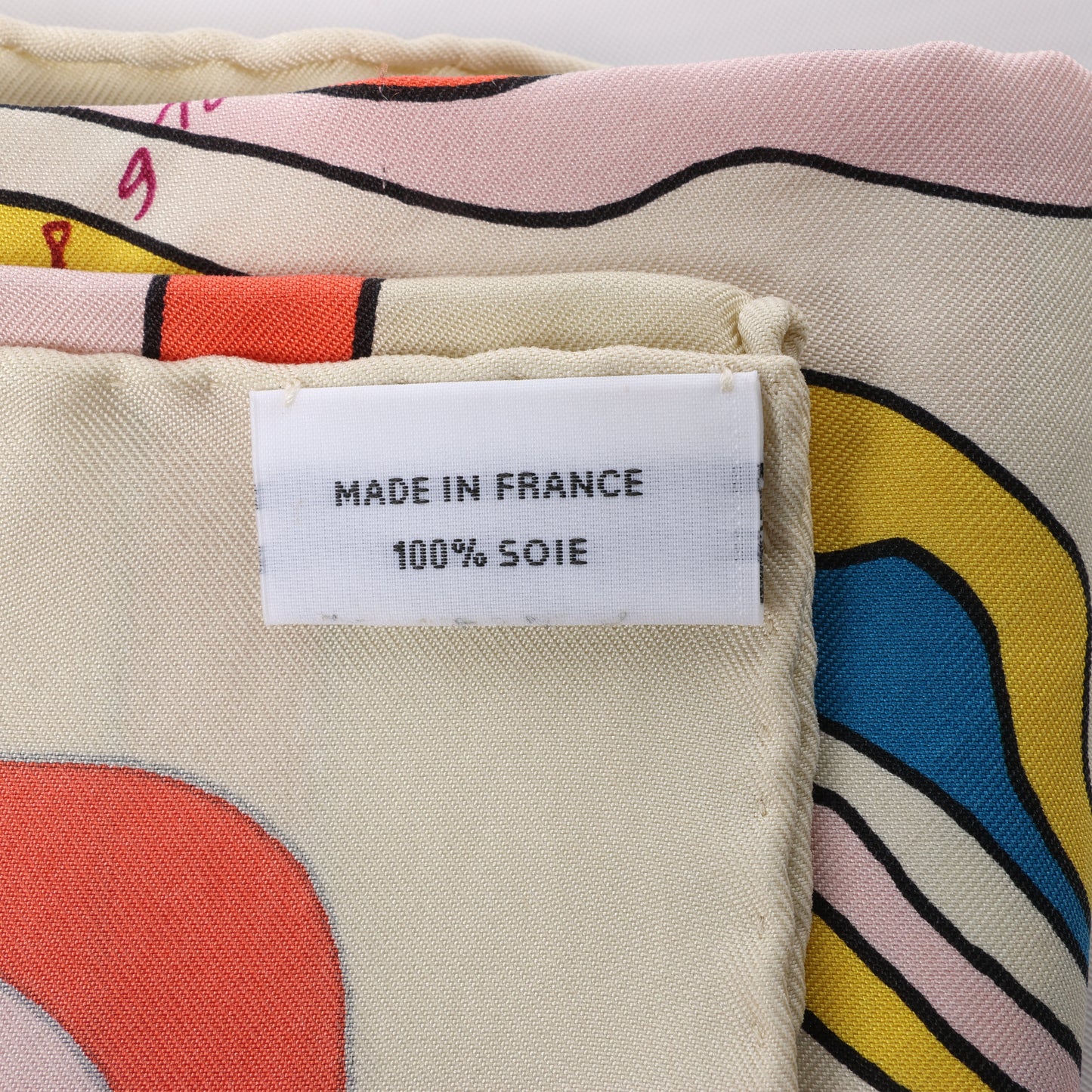 Carré Hermès Carré 90 « PÉGASE » 100 % soie beige et multicolore