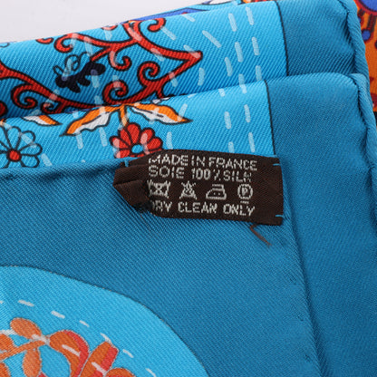 Hermès Carré 90 "Pique Fleuri de Provence" 100% Silk Scarf in Blue