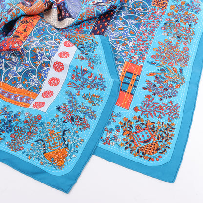 Hermès Carré 90 "Pique Fleuri de Provence" 100% Silk Scarf in Blue