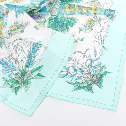 Hermès Carré 90 "Pythagore" 100% Silk Scarf in Green