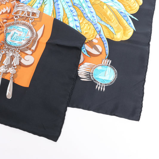 Hermès Carré 90 "Buddha Carnival" Seidentaschentuch in Schwarz