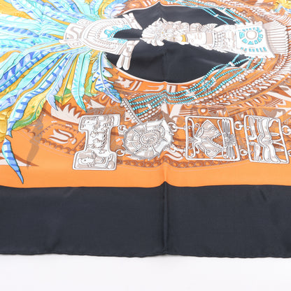 Hermès Carré 90 "Buddha Carnival" Seidentaschentuch in Schwarz
