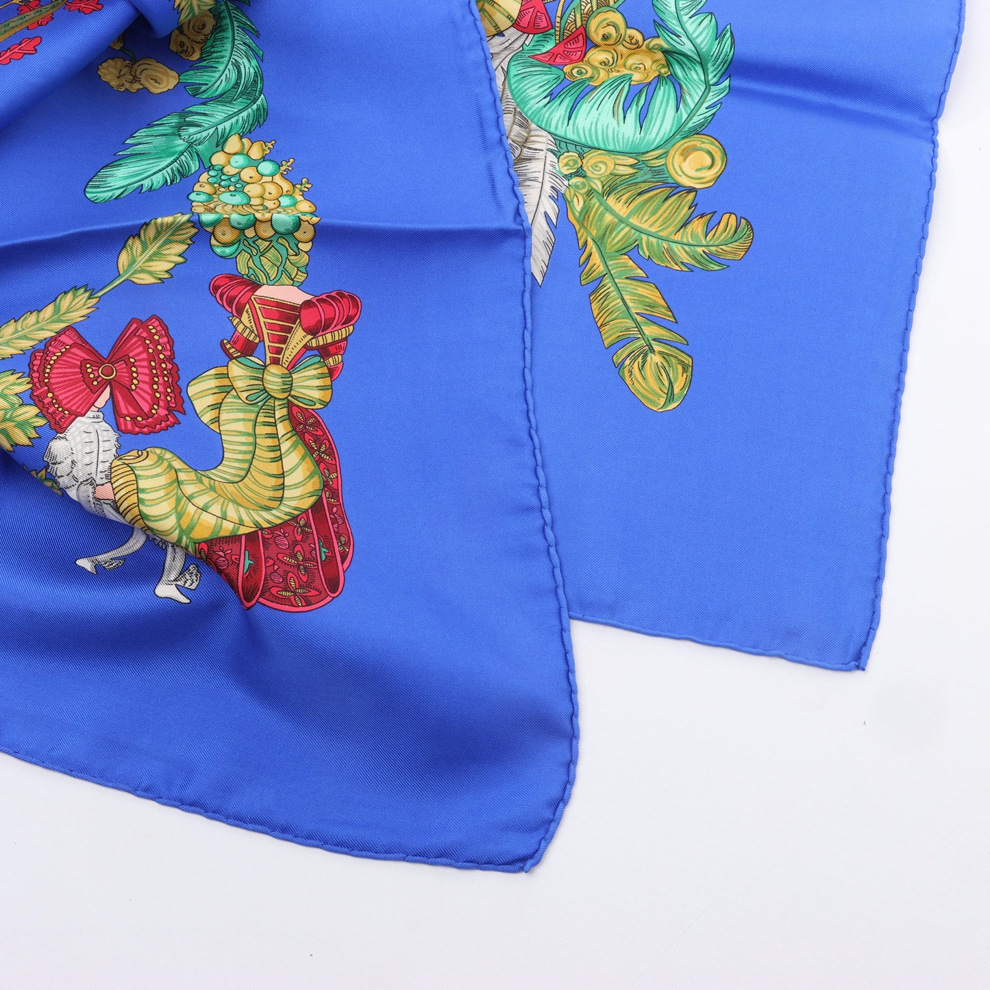 Hermès Carré 90 „Chapeau“ Schal aus 100 % Seide in Blau