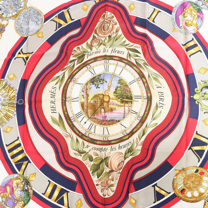 Hermès Carré 90 „Parmi les Fleurs je Compte les Heures“ Seidentaschentuch in Marineblau