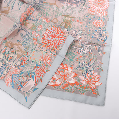 Hermès Carré 90 "Mille Feuilles de Soie" 100% Silk Scarf in Gray