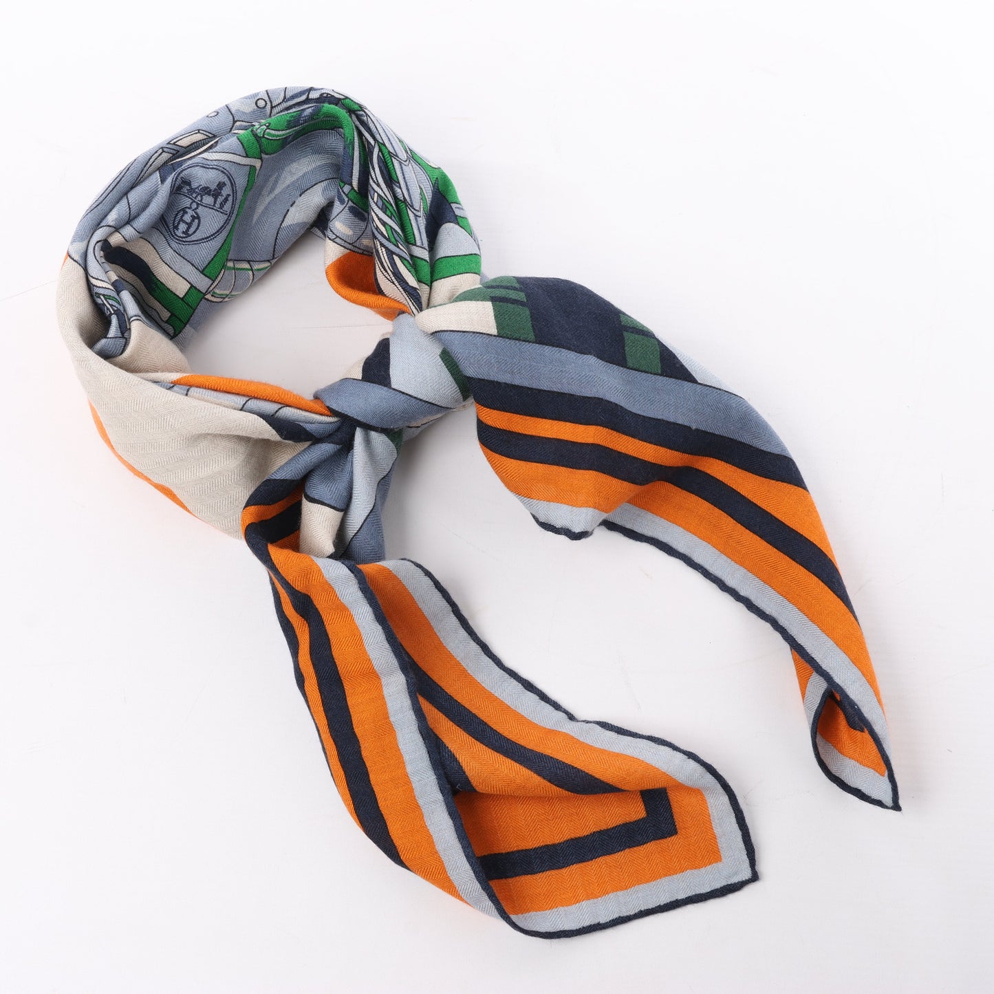 Hermès Carré 100 „ROBOCABAR“ Kaschmir- und Seidenschal in Blau x Orange