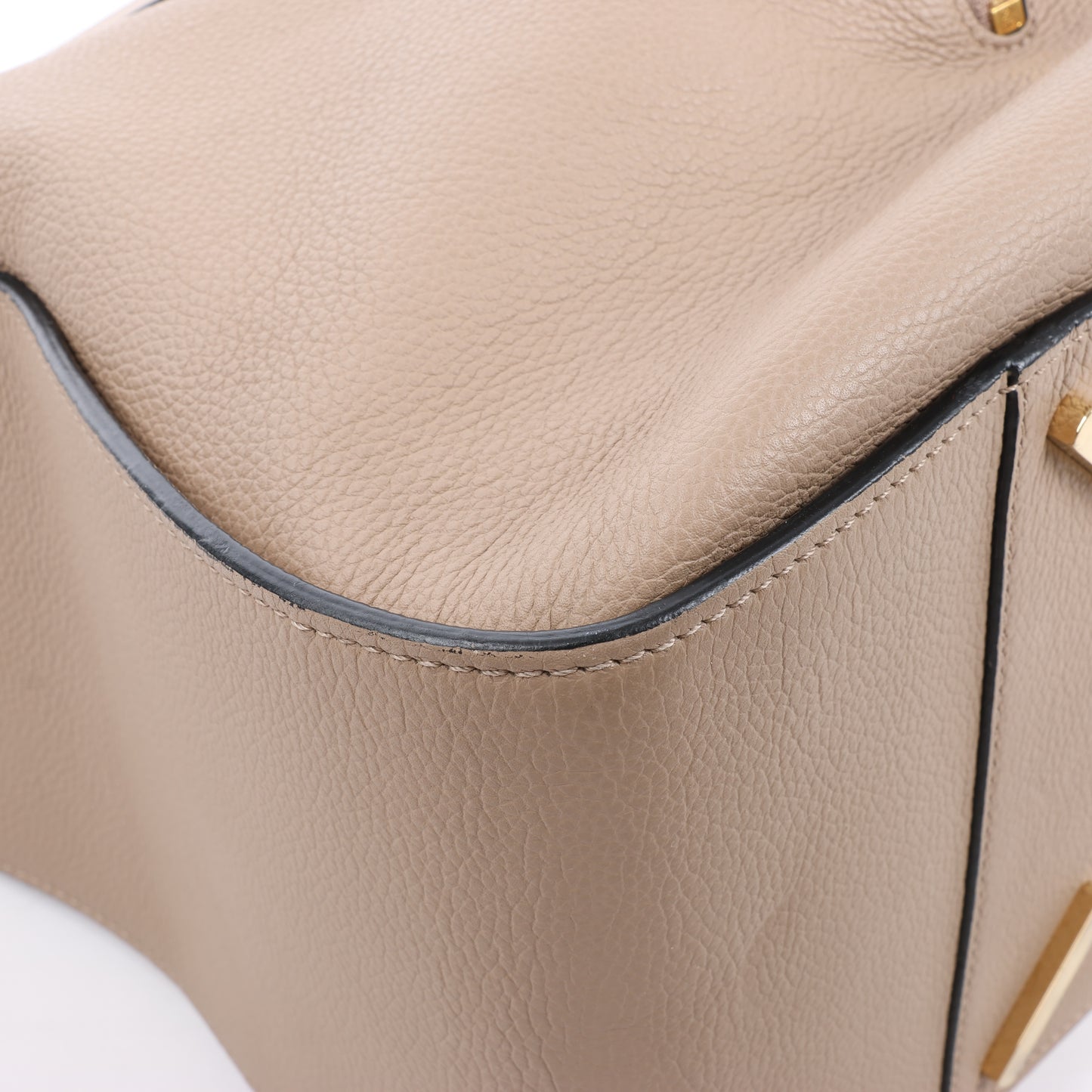 LOEWE – Kleine 2-Wege-Handtasche aus Hängemattenleder in Beige