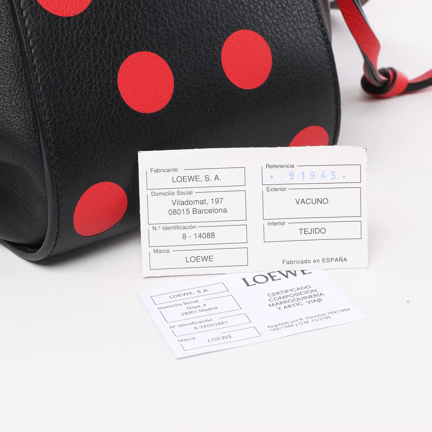 LOEWE Hammock Kleine 2-Wege-Handtasche aus Leder in Schwarz x Rot