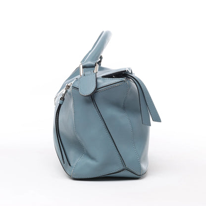 LOEWE Puzzle – Mittlere 2-Wege-Handtasche aus Leder in Blau