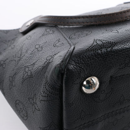Louis Vuitton Hina Monogram Mahina Leder-Umhängetasche in Schwarz M54350