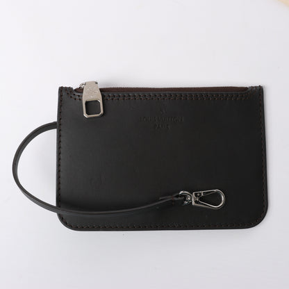 Louis Vuitton Hina Monogram Mahina Leder-Umhängetasche in Schwarz M54350