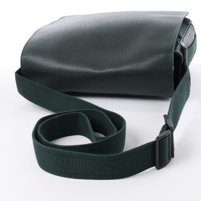 Louis Vuitton Taiga Viktor Shoulder Bag in Green M30144