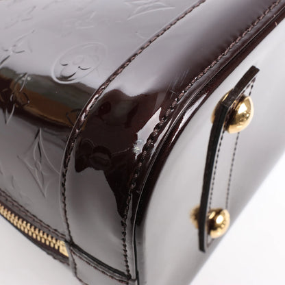 Louis Vuitton Vernis Alma PM Handbag in Amarante M91611