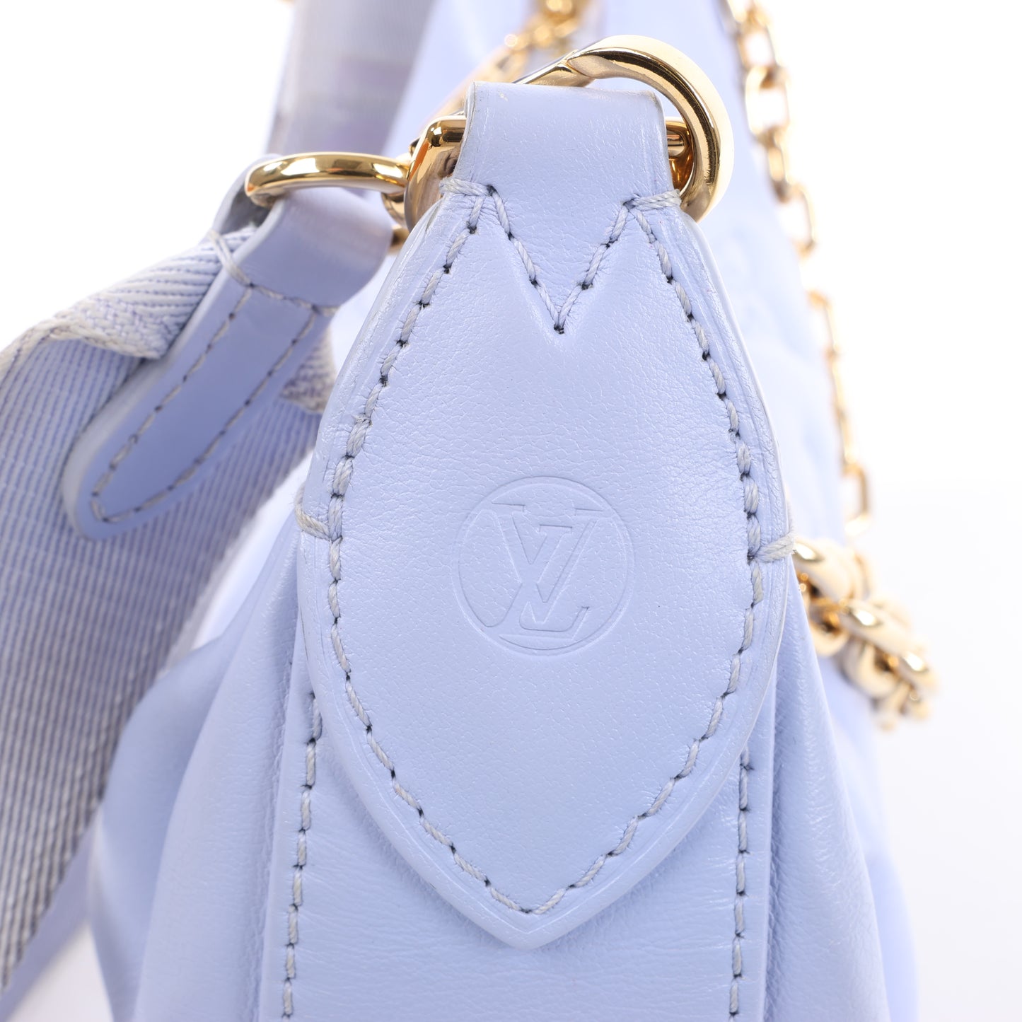 Louis Vuitton Over The Moon Bubblegram in Lila M20856