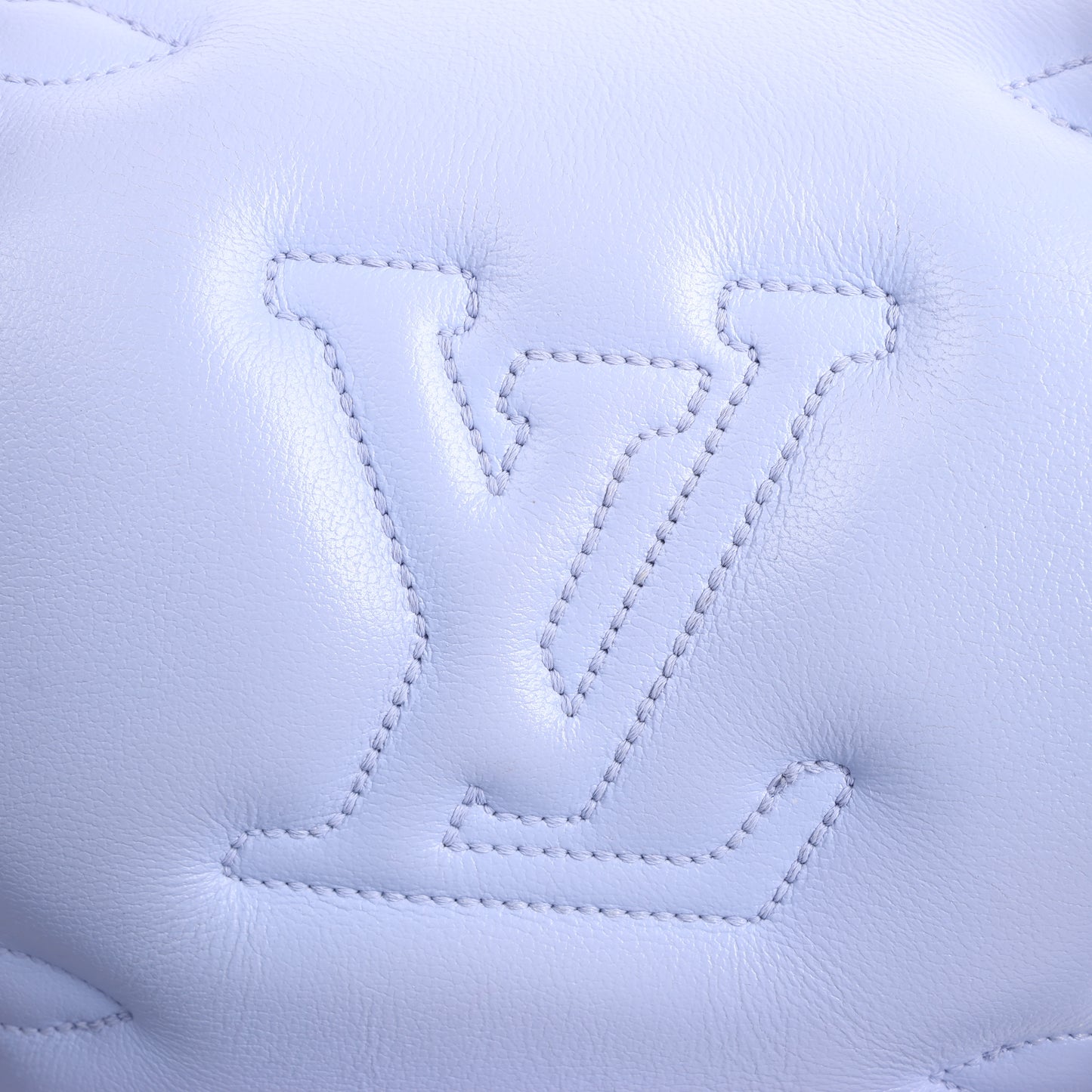 Louis Vuitton Over The Moon Bubblegram in Lila M20856