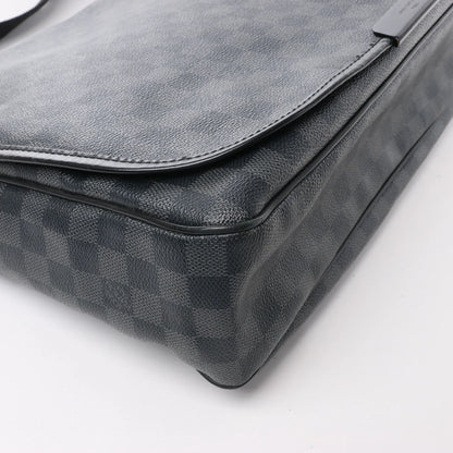 Louis Vuitton Damier Graphite Daniel MM Umhängetasche N58029
