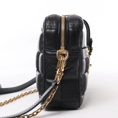 Louis Vuitton Damier Quilt Troca MM Umhängetasche in Schwarz M59114