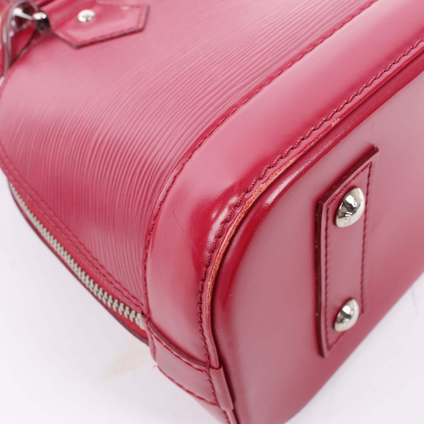 Louis Vuitton Epi Leder Alma BB Handtasche in Himbeere M40851