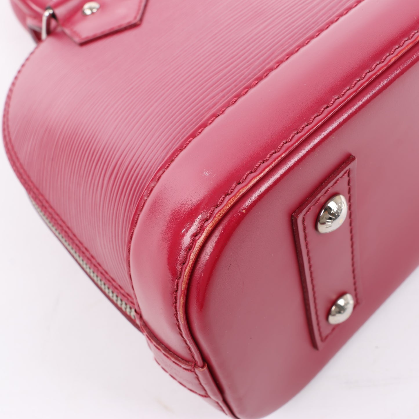 Louis Vuitton Epi Leder Alma BB Handtasche in Himbeere M40851