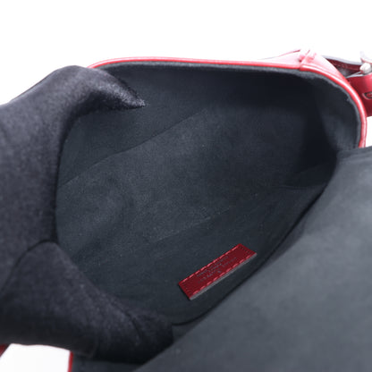 Louis Vuitton LV-Logo x Tanblan-Umhängetasche aus Leder in Rot M55506