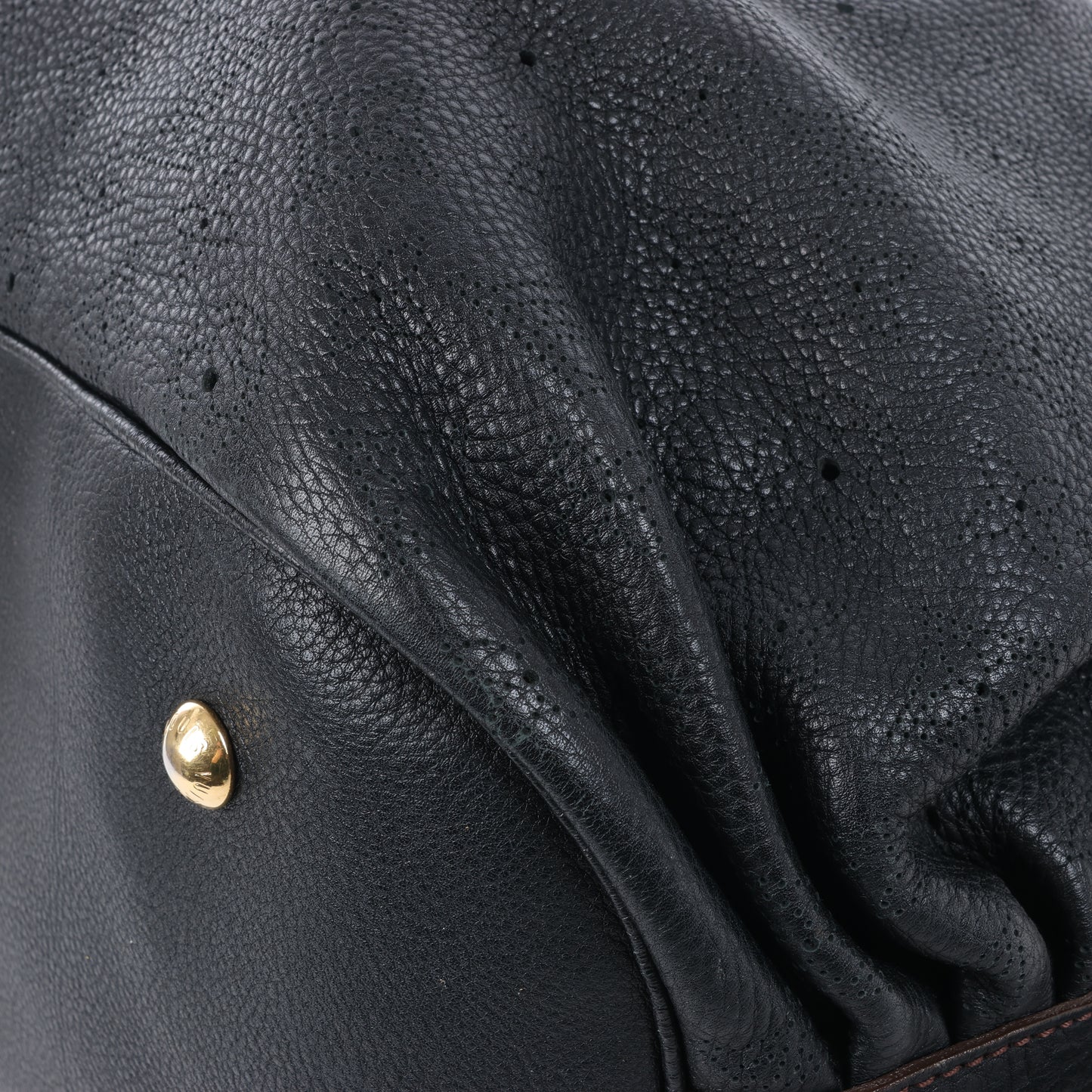 Louis Vuitton Mahina Lunar L Handtasche aus Leder in Schwarz M95765