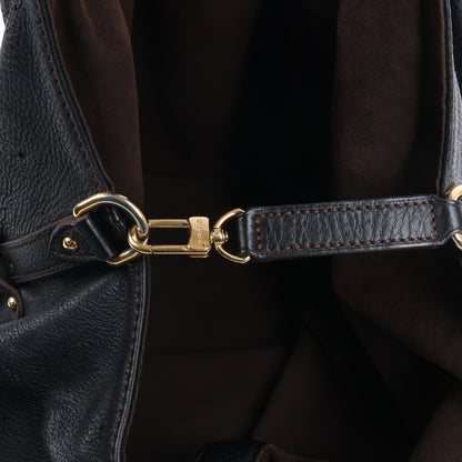 Louis Vuitton Mahina Lunar L Handtasche aus Leder in Schwarz M95765