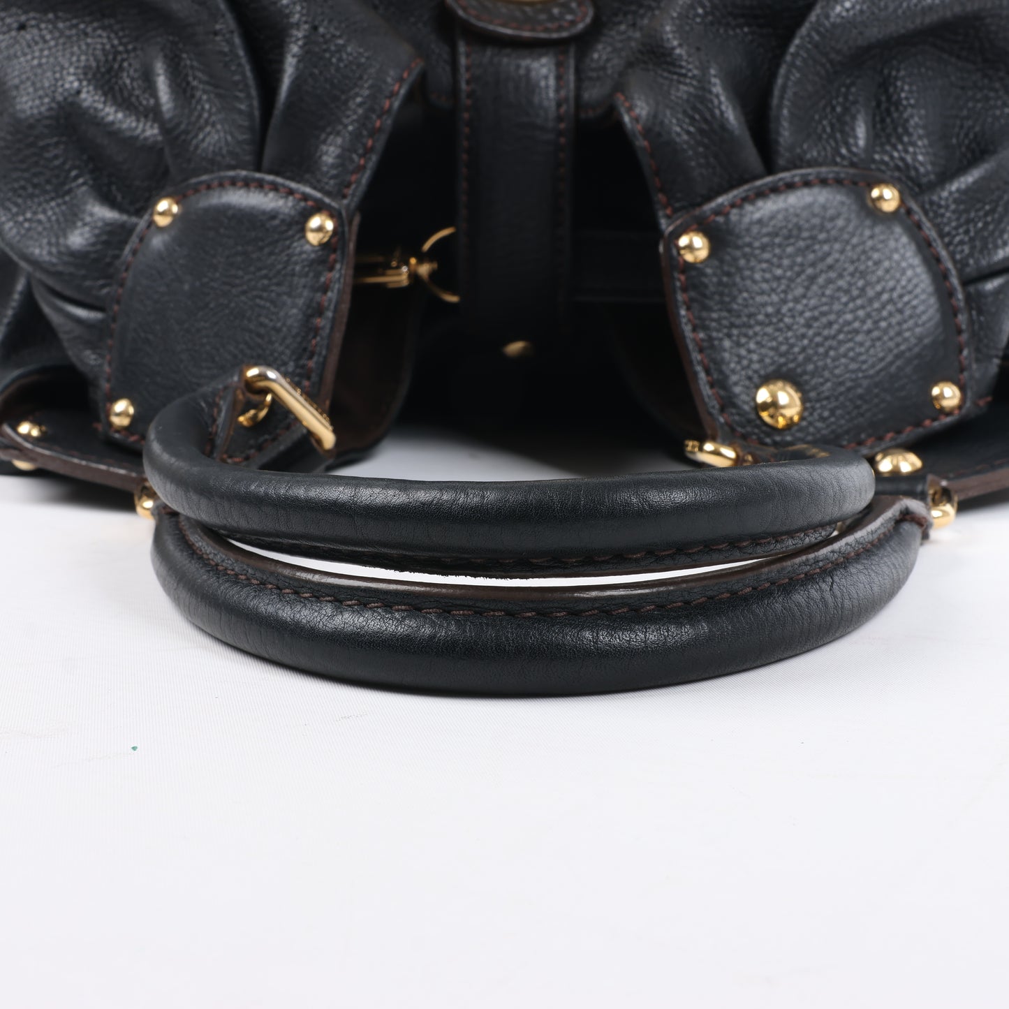 Louis Vuitton Mahina Lunar L Handtasche aus Leder in Schwarz M95765