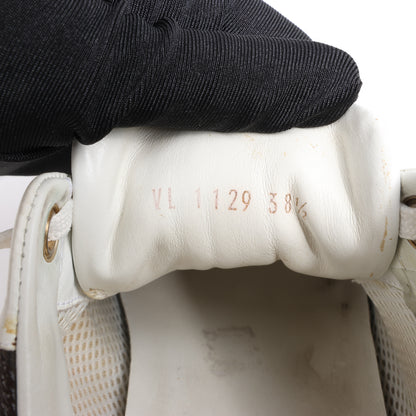 Louis Vuitton Run Away Sneakers aus Mesh und Monogram Canvas in Weiß/Braun, Größe 38,5 EU