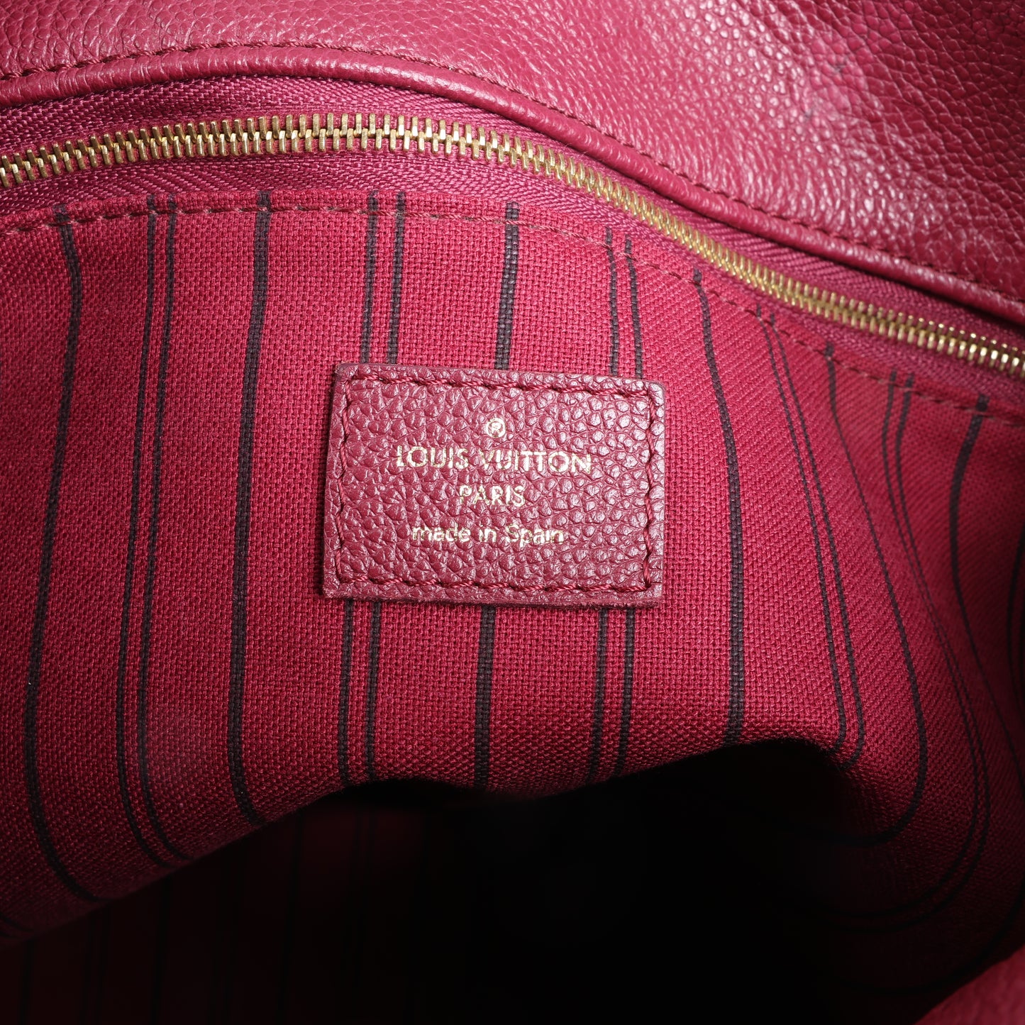 Louis Vuitton Monogram Empreinte Metis Hobo Handtasche in Lila M40813