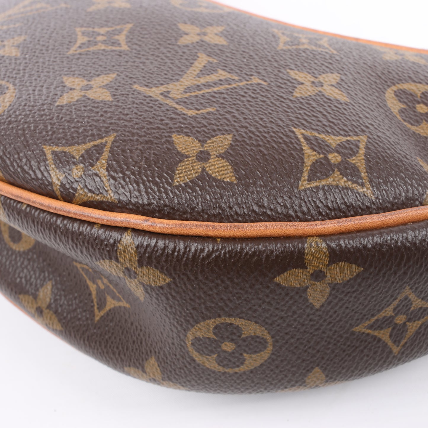 Louis Vuitton Monogram Loop Schultertasche M81098