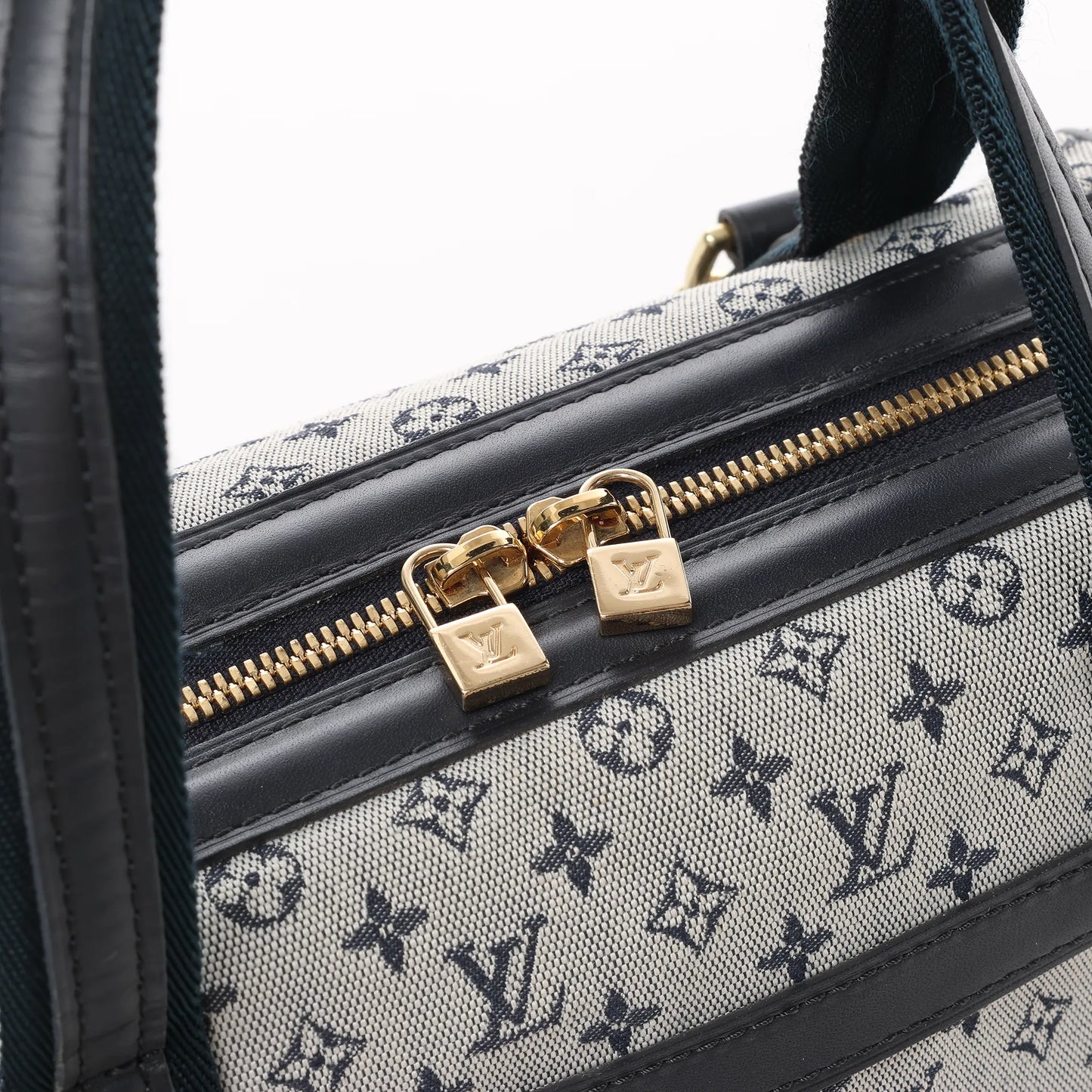 Louis Vuitton Monogram Mini Josephine PM Handtasche in Grau und Marineblau M92312