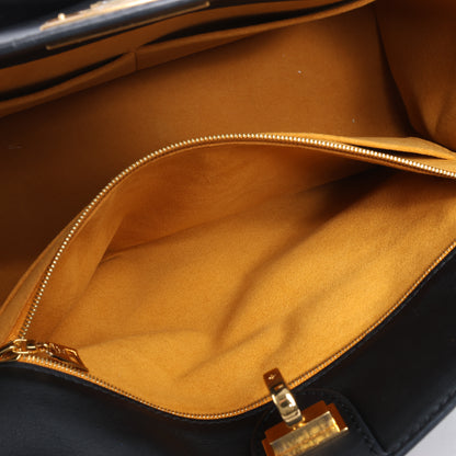 Sac à main Louis Vuitton Monogram Tuffetage On My Side en noir M53826