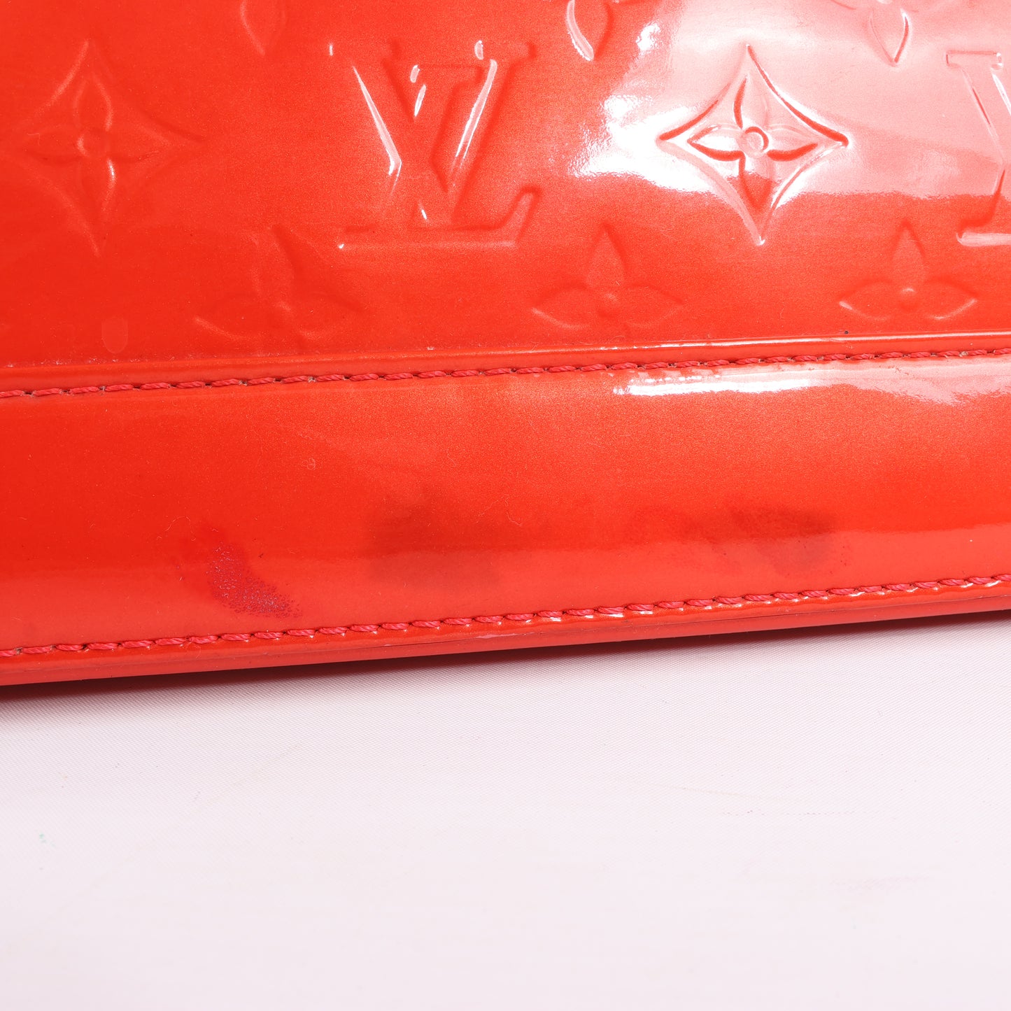 Sac à main Louis Vuitton Vernis Alma GM en rouge M91693
