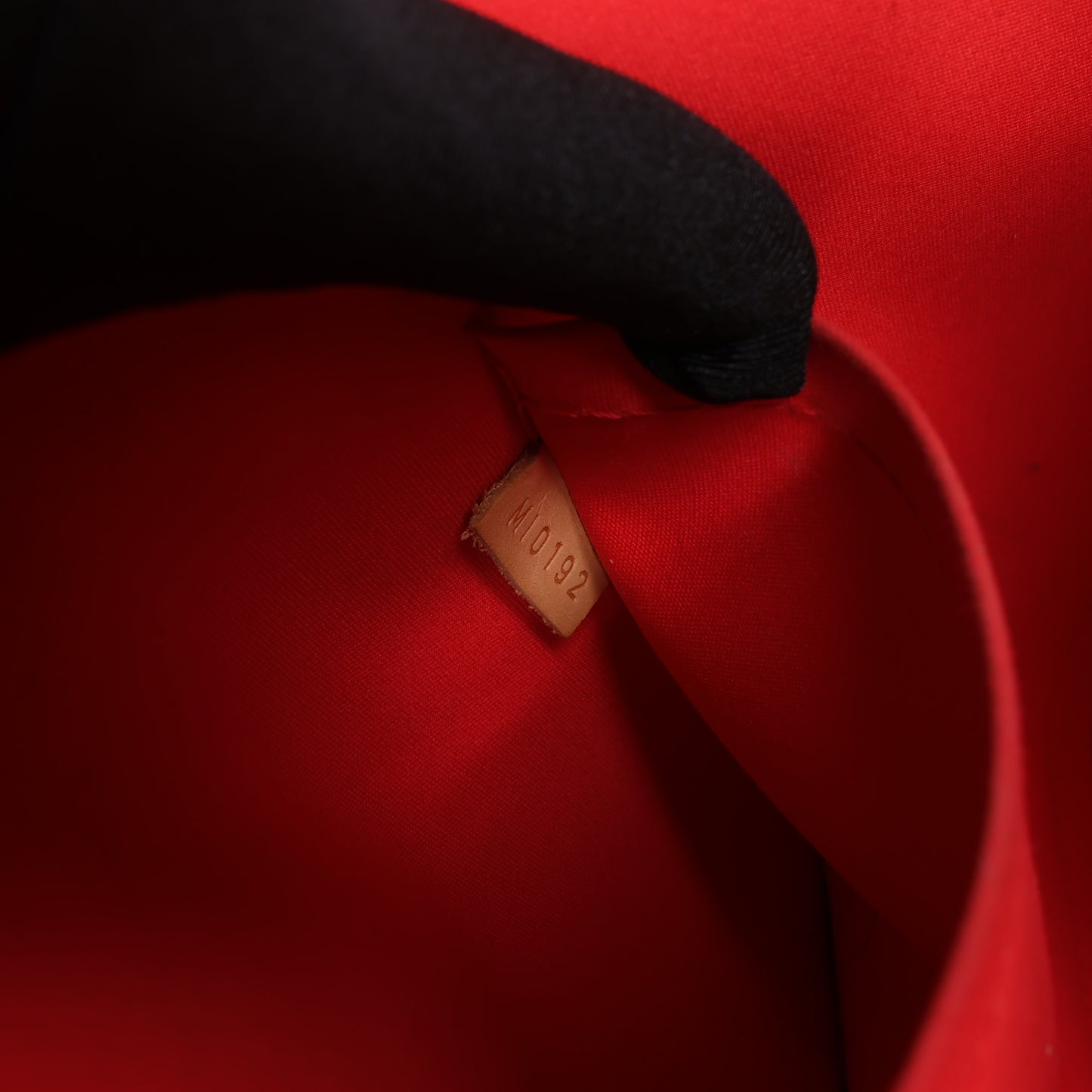 Sac à main Louis Vuitton Vernis Alma GM en rouge M91693