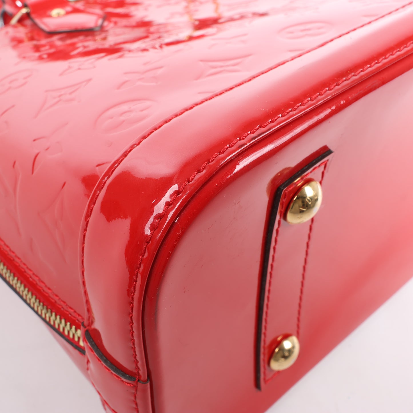 Sac à main LOUIS VUITTON Vernis Alma PM en rouge M90096
