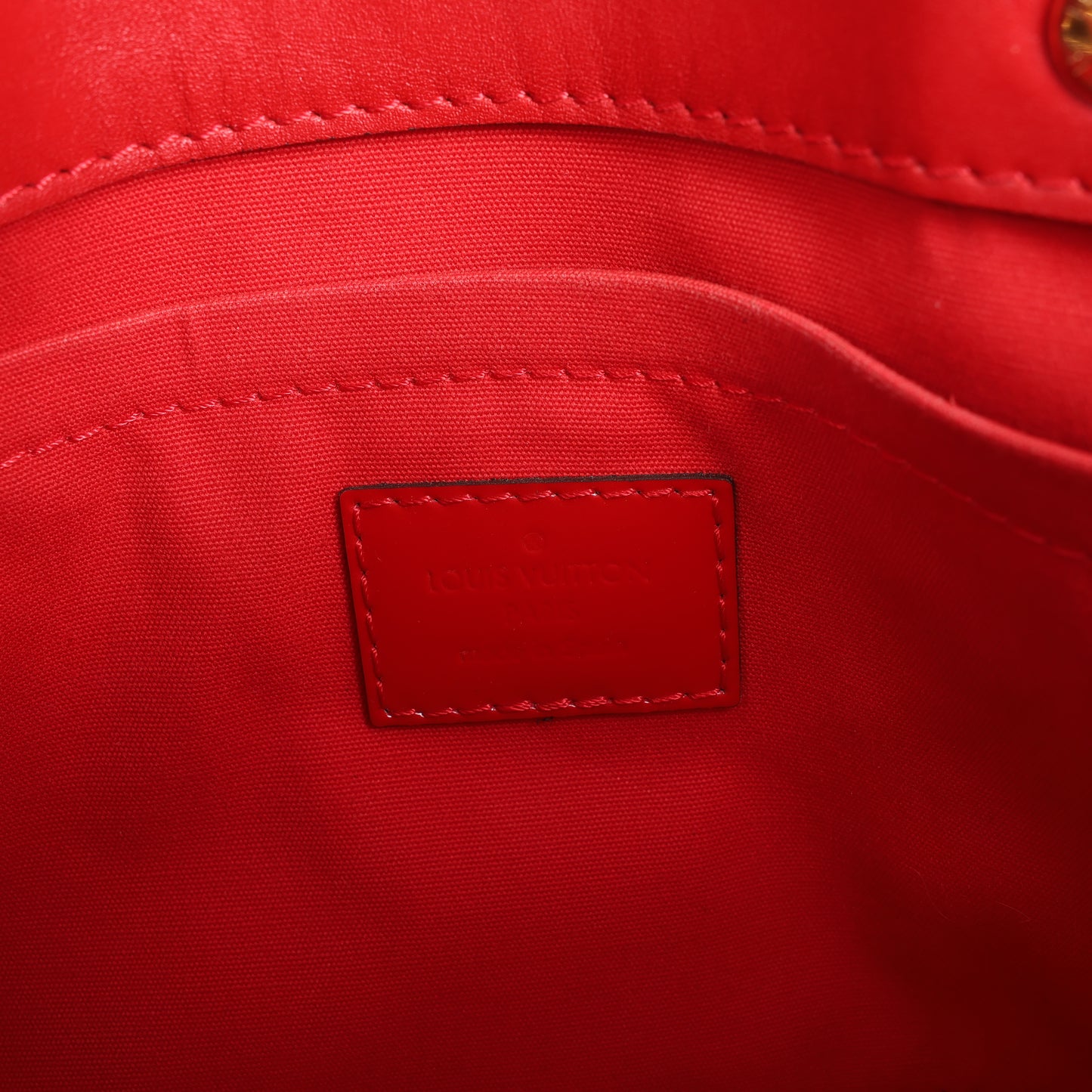 Louis Vuitton Vernis Montaigne BB Handtasche in Rot M50170
