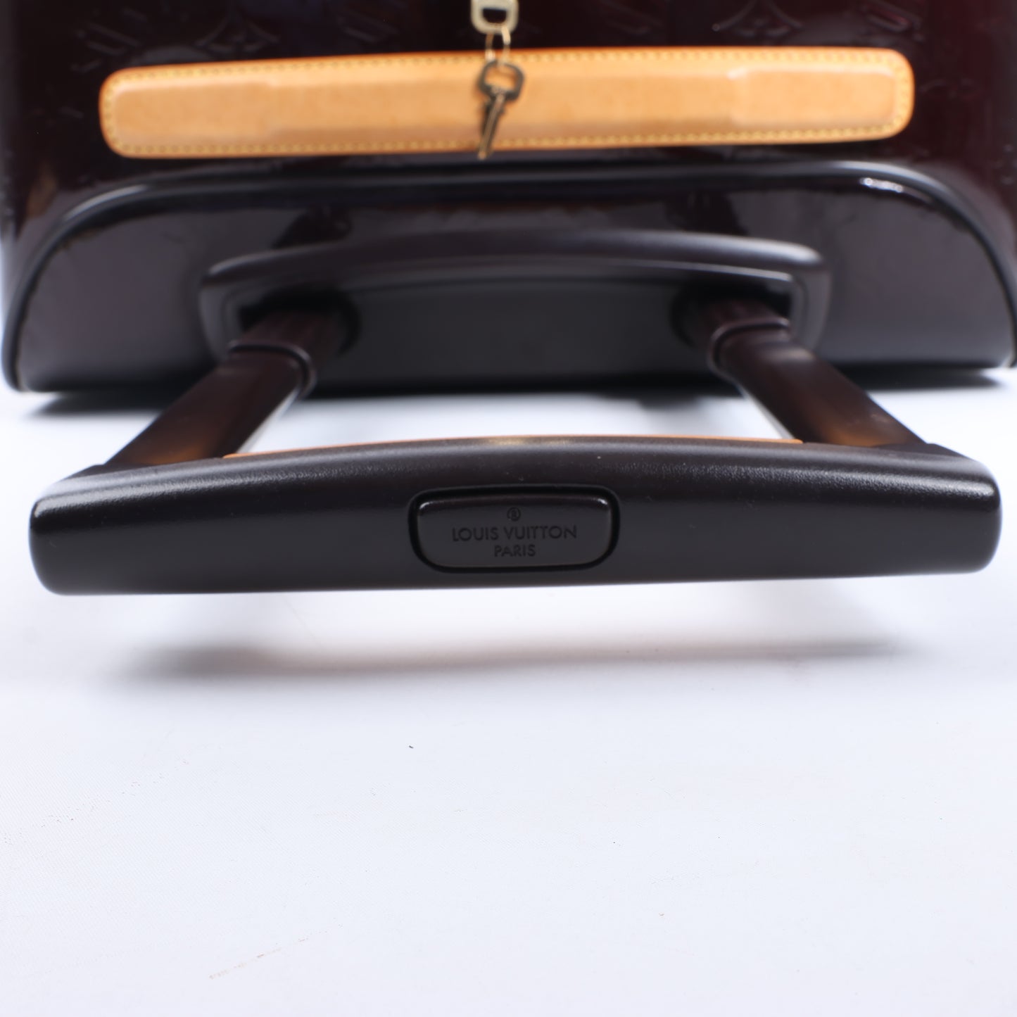 Louis Vuitton Vernis Suitcase Pegase 45 Reisetasche in Amarante M91277