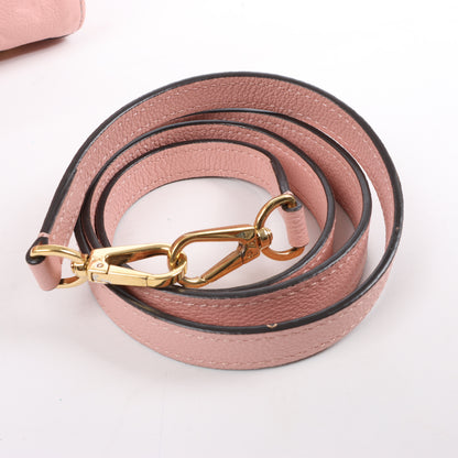 Louis Vuitton Monogram Empreinte Montaigne BB Sac à main en rose M44123
