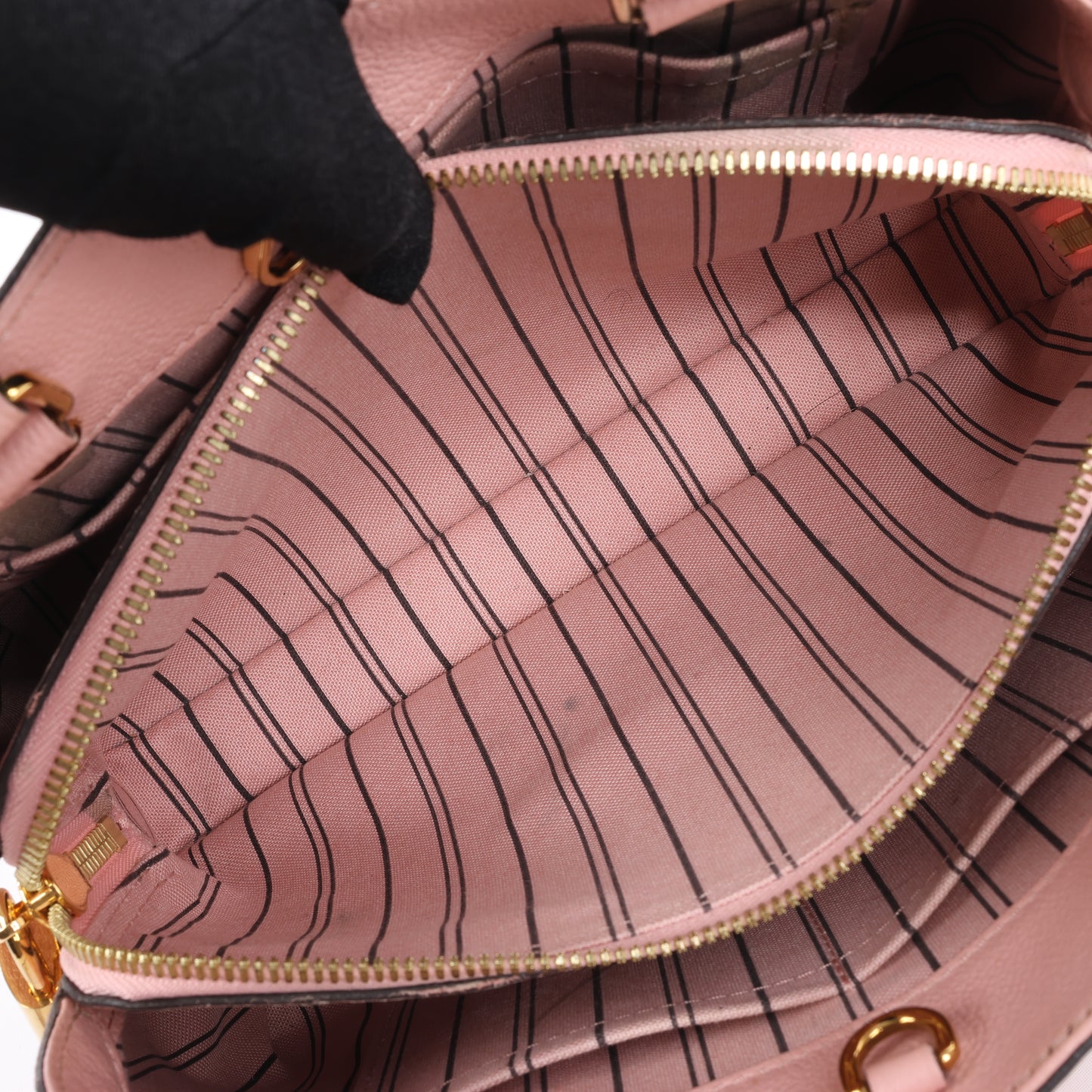 Louis Vuitton Monogram Empreinte Montaigne BB Sac à main en rose M44123