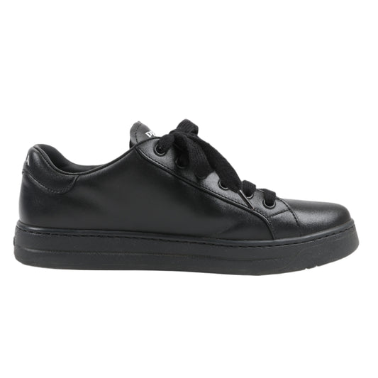 PRADA Logo-Leder-Sneaker in Schwarz × Weiß 1E282N, Größe 37,5 EU