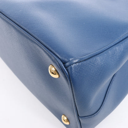 Sac à main Prada Galleria Saffiano Lux en cuir bleu