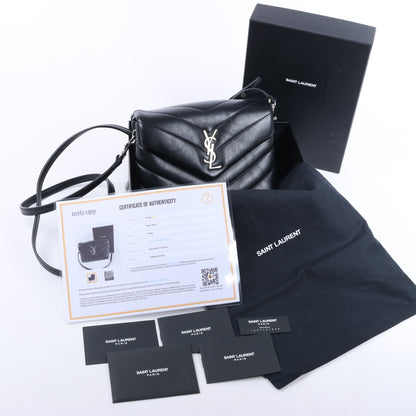 Sac bandoulière Loulou en cuir noir Saint Laurent Paris 467072