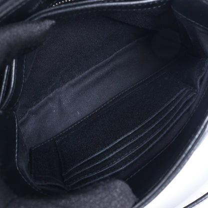 Sac bandoulière Loulou en cuir noir Saint Laurent Paris 467072