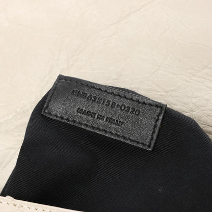 Saint Laurent Paris Niki Mittelgroße Schultertasche aus Leder mit Kettenriemen, Ecru, 633158
