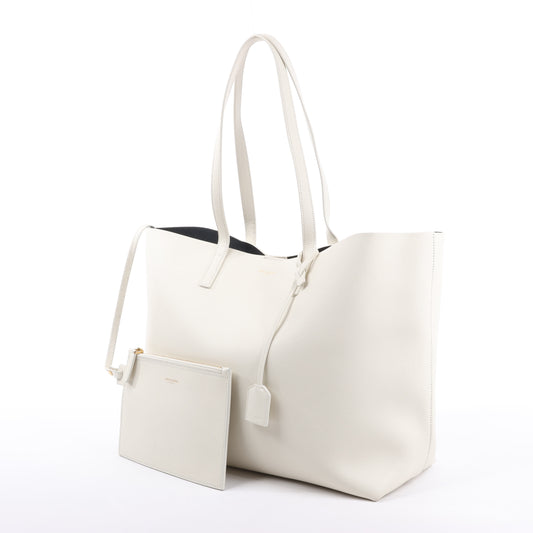 Saint Laurent Paris Sac Shopping Schultertasche aus Leder in Ecru 394195