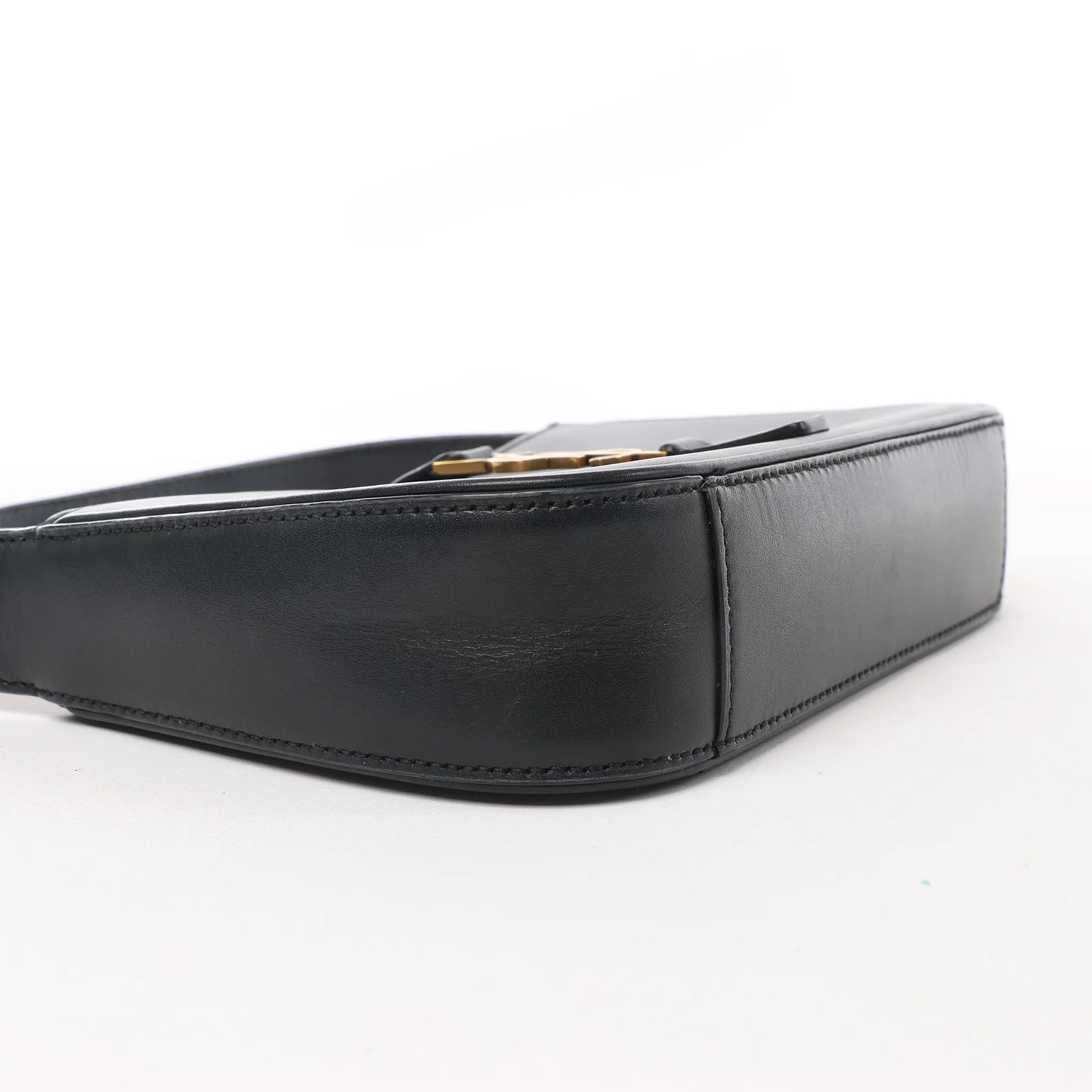 Saint Laurent Paris Le 5 à 7 Mini Hobo Lederhandtasche in Schwarz 710318 